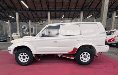 2000 Toyota KZJ90