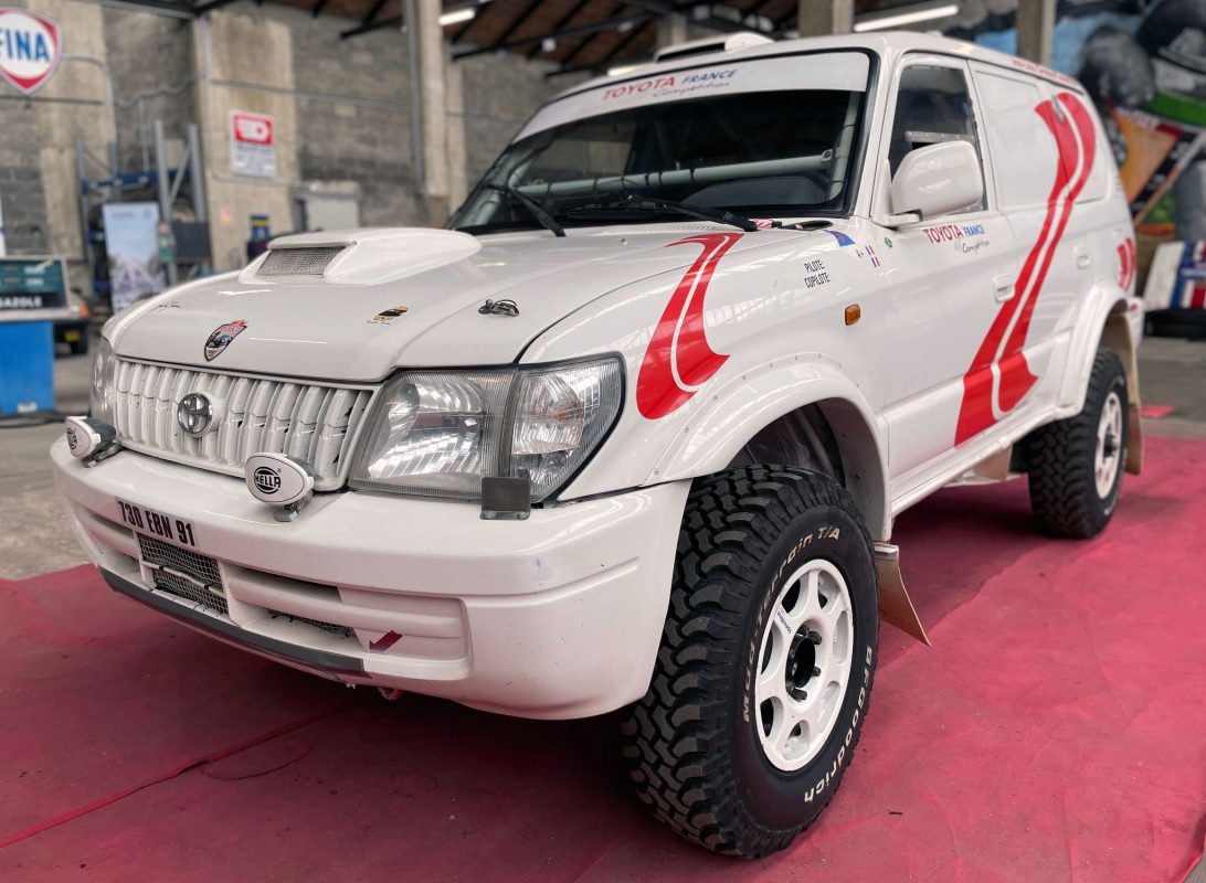 Toyota KZJ90 2000