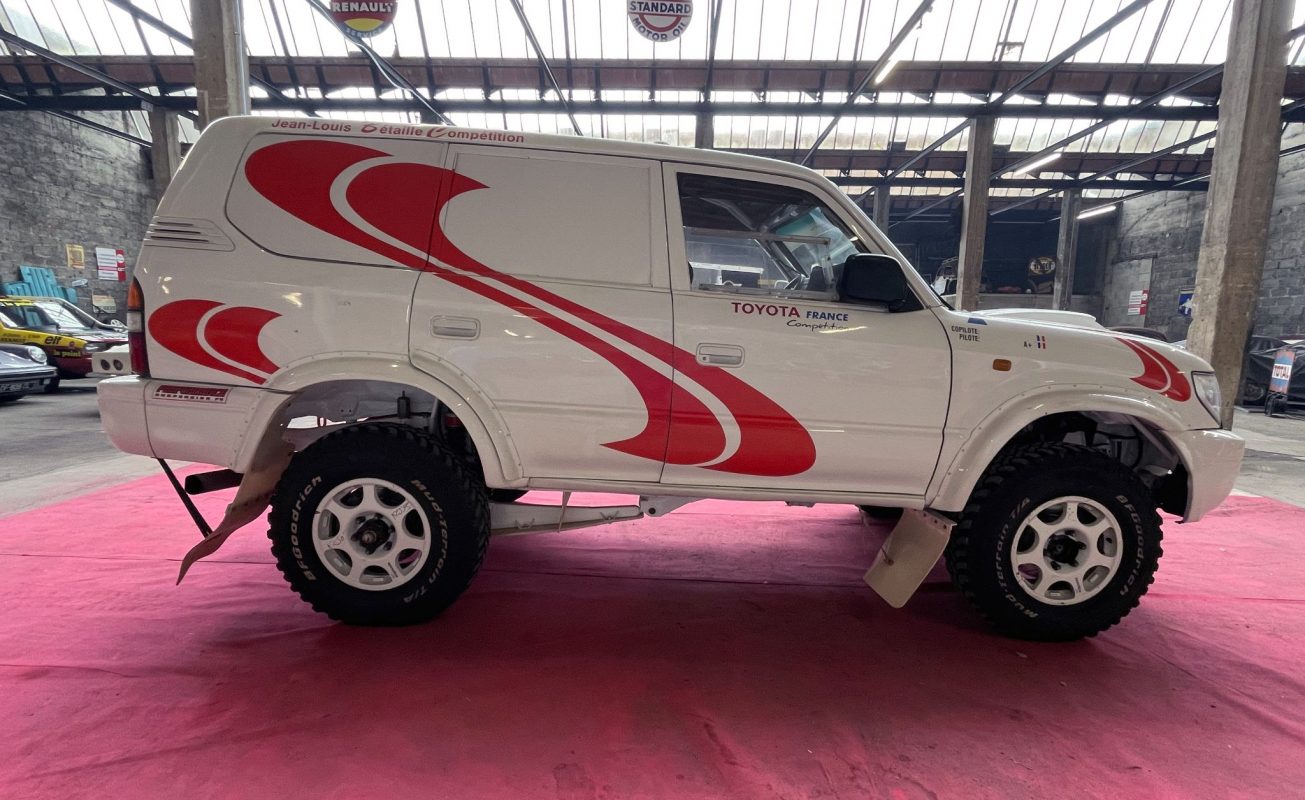 Toyota KZJ90 2000