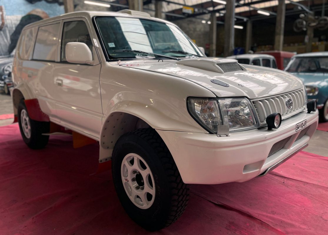 Toyota KZJ90 2000