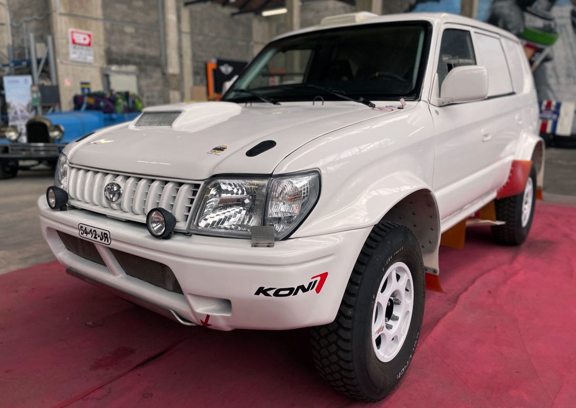 Toyota KZJ90 2000