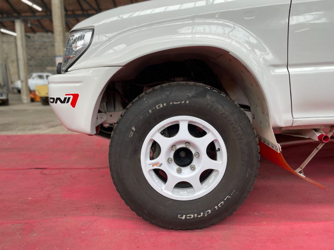 Toyota KZJ90 2000