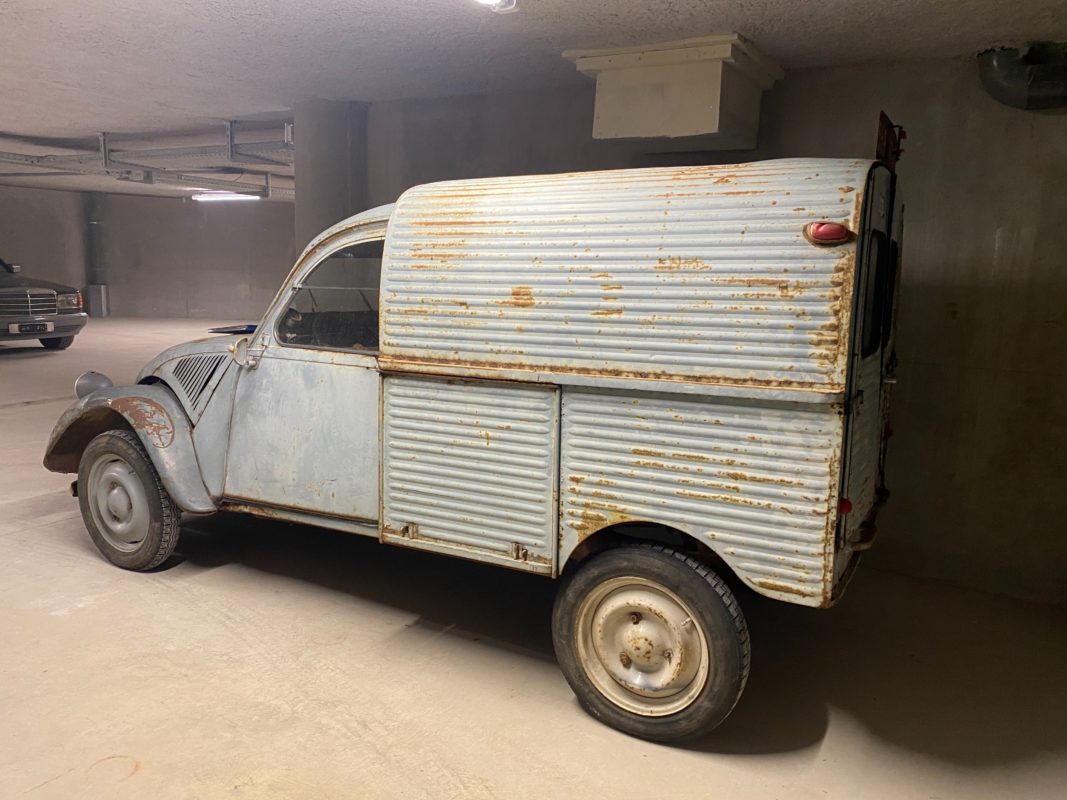 Citroen 2cv camionnette ressort apparent 1955
