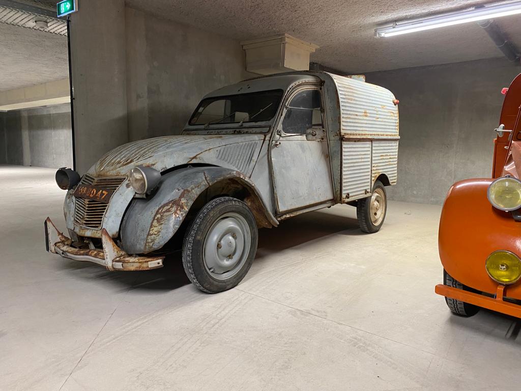 Citroen 2cv camionnette ressort apparent 1955