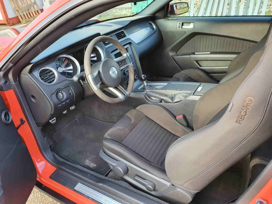 Ford Mustang BOSS 302 2012