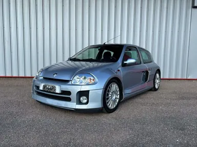 2002 Renault Clio V6