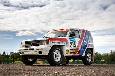 1986 Mitsubishi Pajero "Paris-Dakar" ex Works