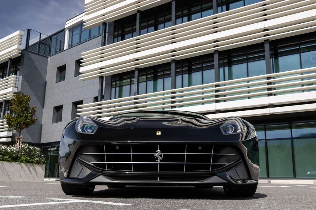 Ferrari F12 Berlinetta 2015