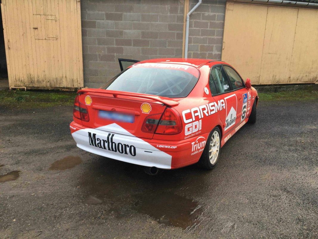 Mitsubishi CARISMA 1997