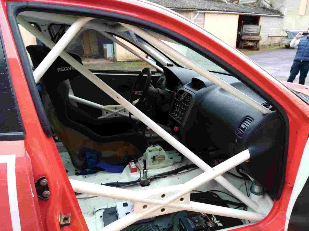 Mitsubishi CARISMA 1997