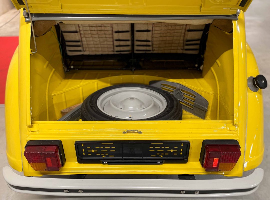 Citroen 2CV 007 1981