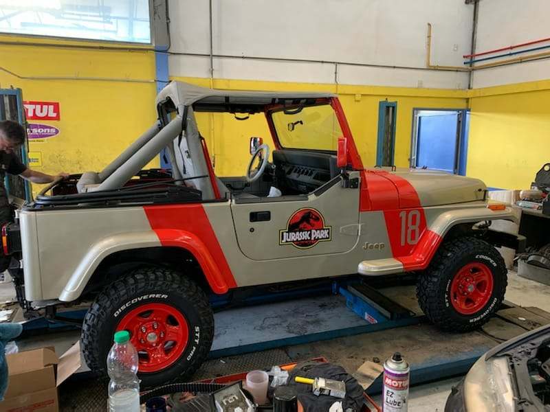 Jeep WRANGLER JURASSIC PARK 1991