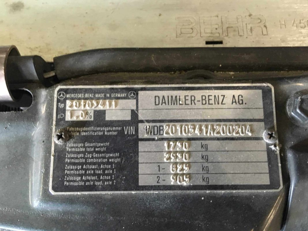 Mercedes 2,3L 16S 1985
