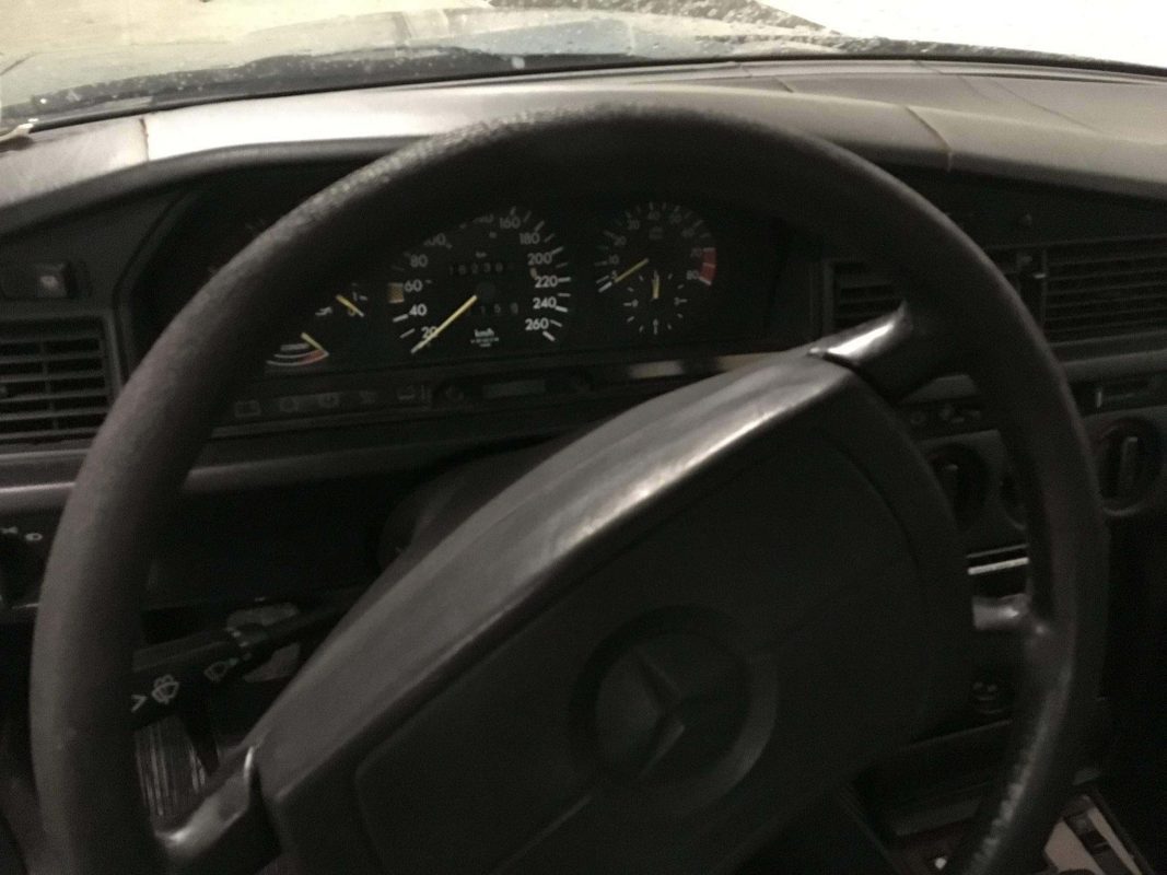 Mercedes 2,3L 16S 1985