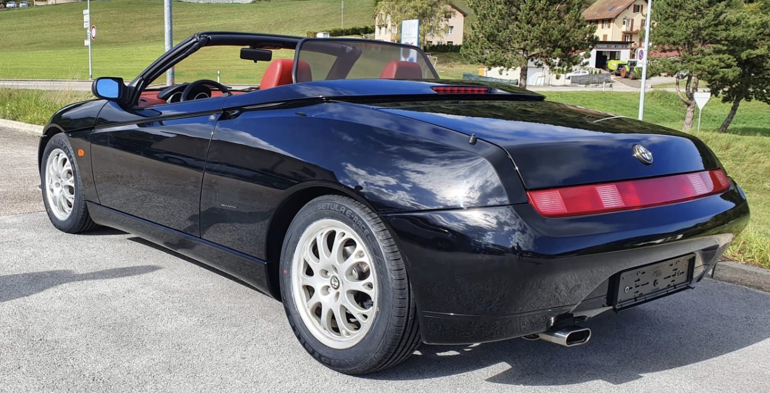 Alfa Romeo Spider 2000
