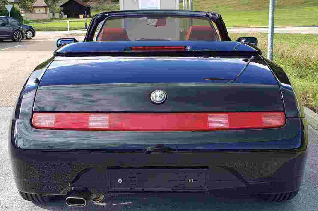 Alfa Romeo Spider 2000