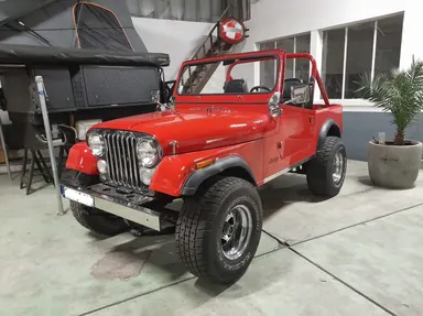 1984 Jeep CJ7 LAREDO