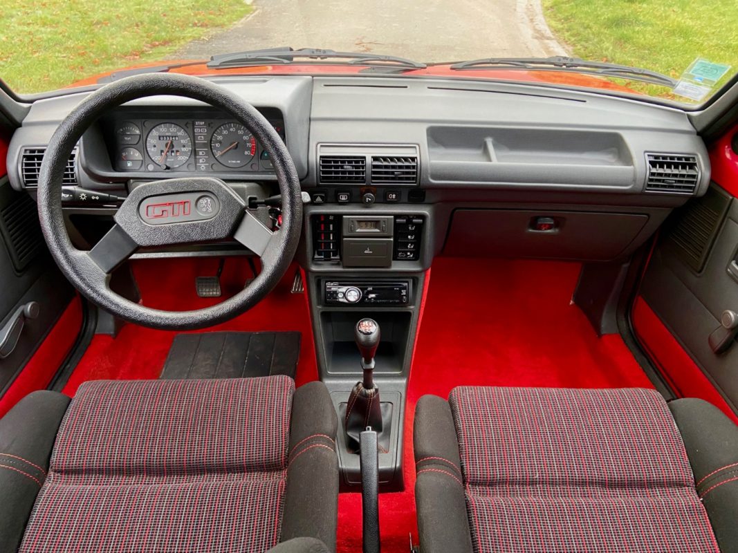 Peugeot 205 gti 1984