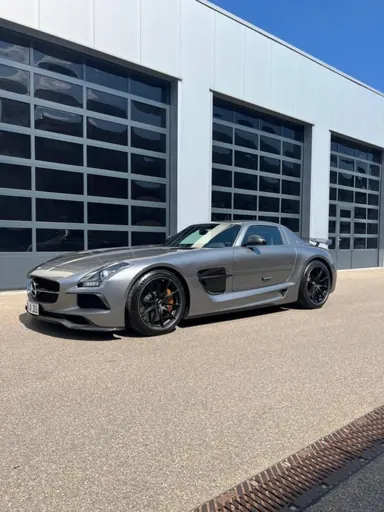 2013 Mercedes-Benz SLS Black Series