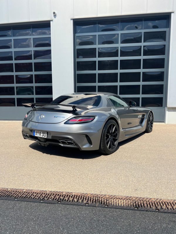 Mercedes-Benz SLS Black Series 2013