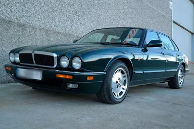 1995 Jaguar XJ6 (X300) 4.0 Sport