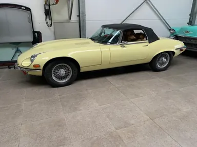 1974 Jaguar E type V12