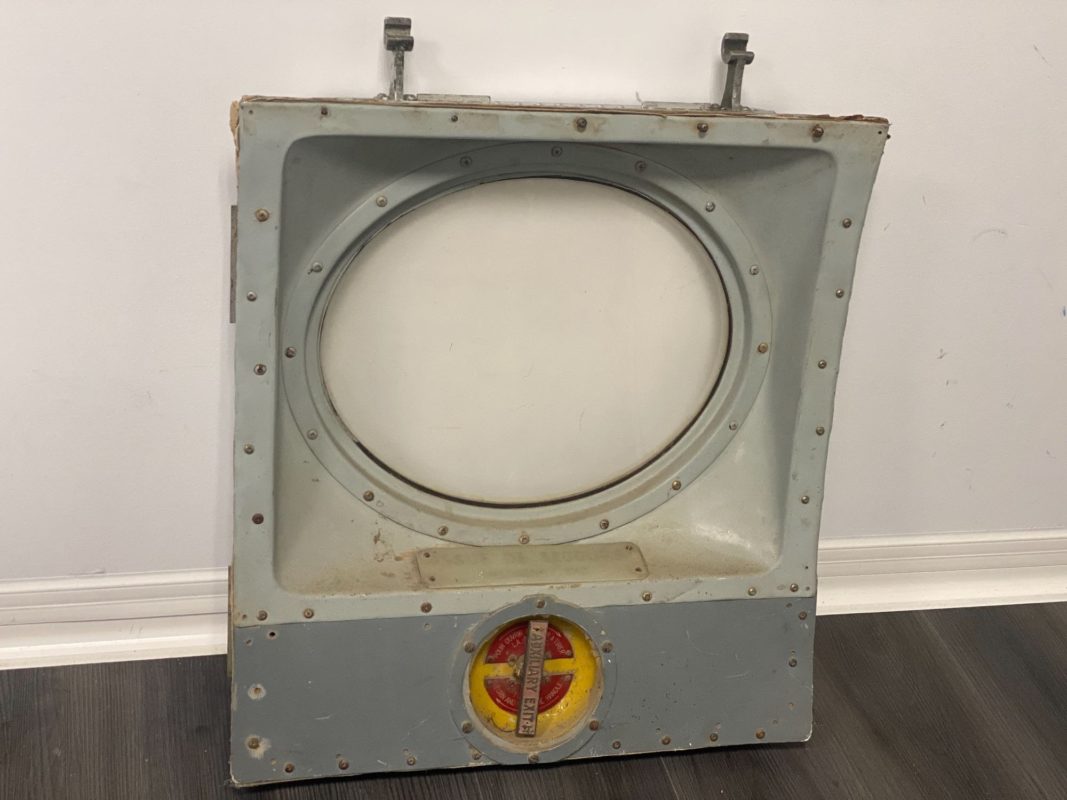 Douglas Dc4 rear door