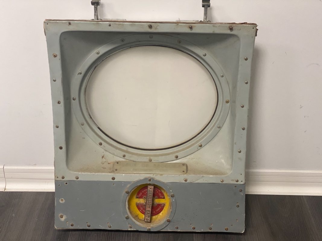 Douglas Dc4 rear door