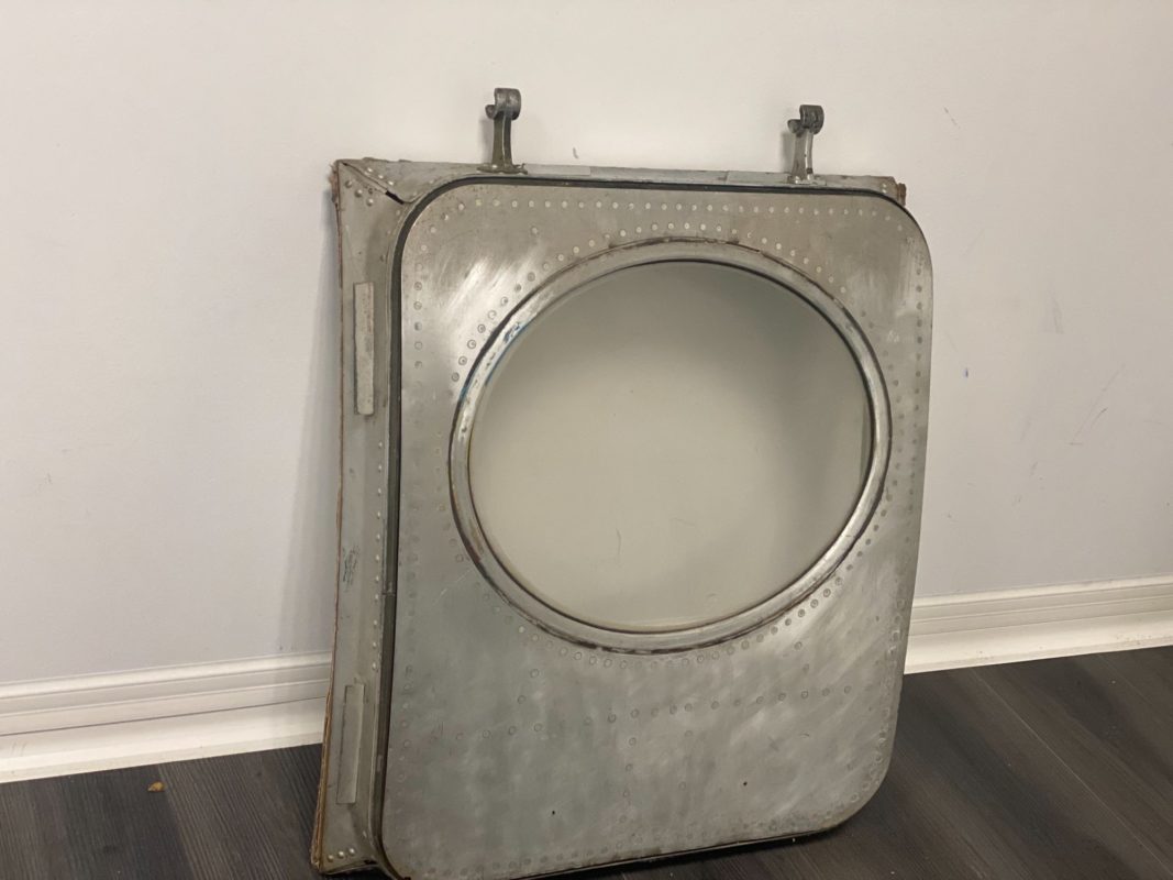 Douglas Dc4 rear door