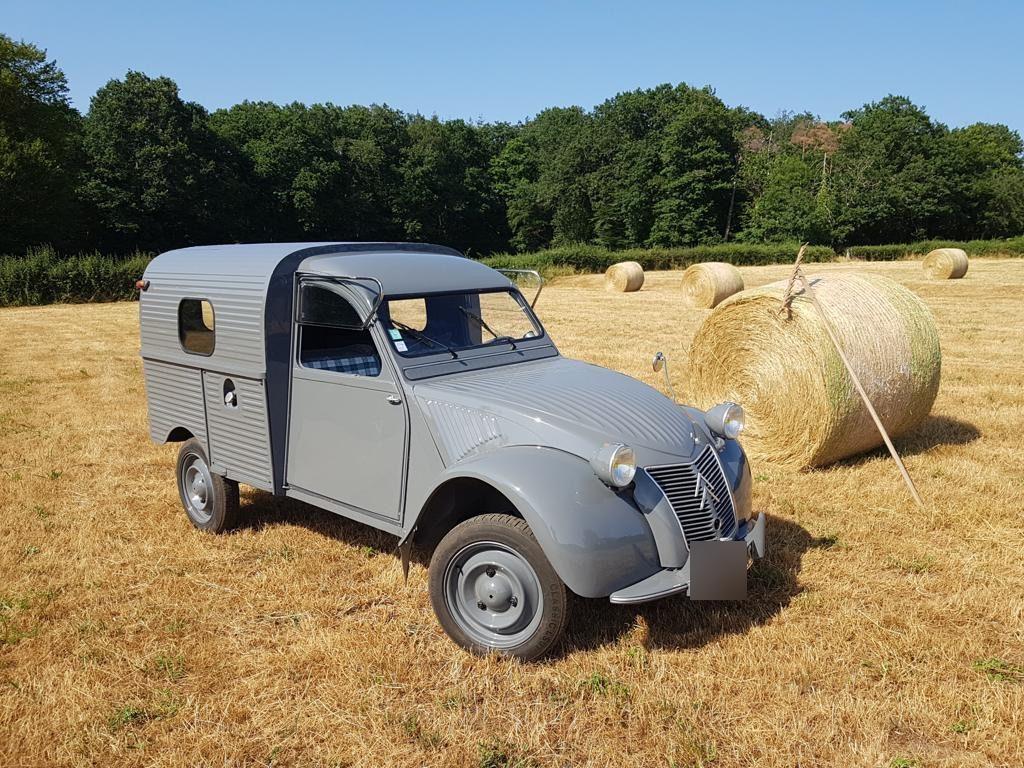 Citroen 2cv camionnette AZU 1954