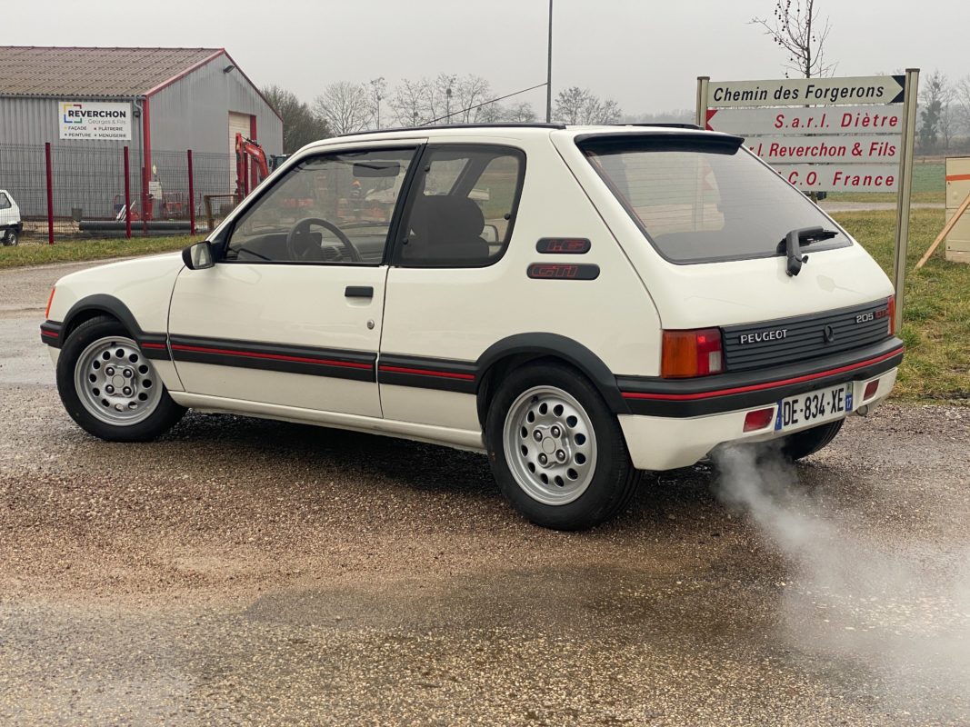 Peugeot 205 GTI 1,6 L phase 2 1990