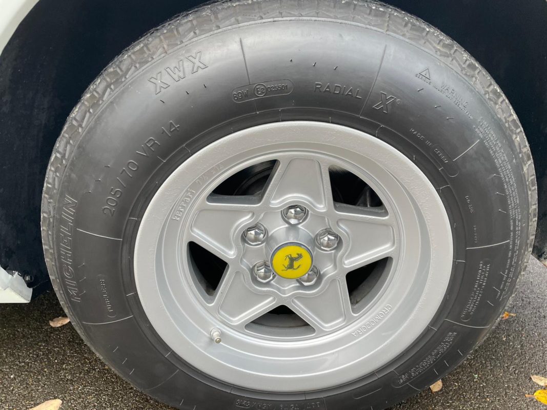 Ferrari 308 GTS carbu 1977