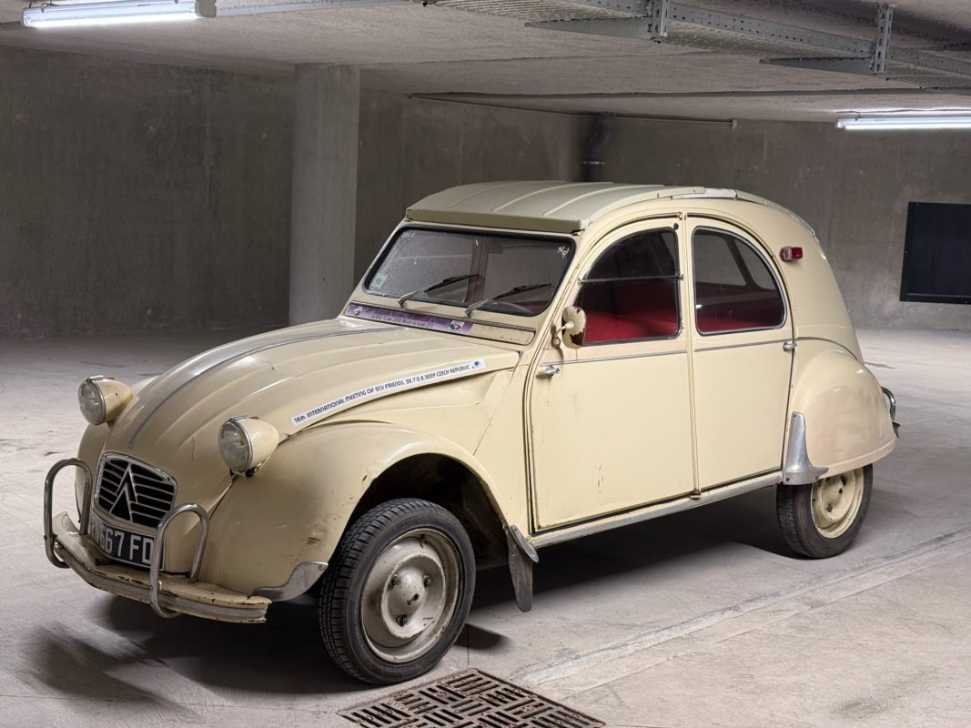 Citroen 2cv A G Record 1964